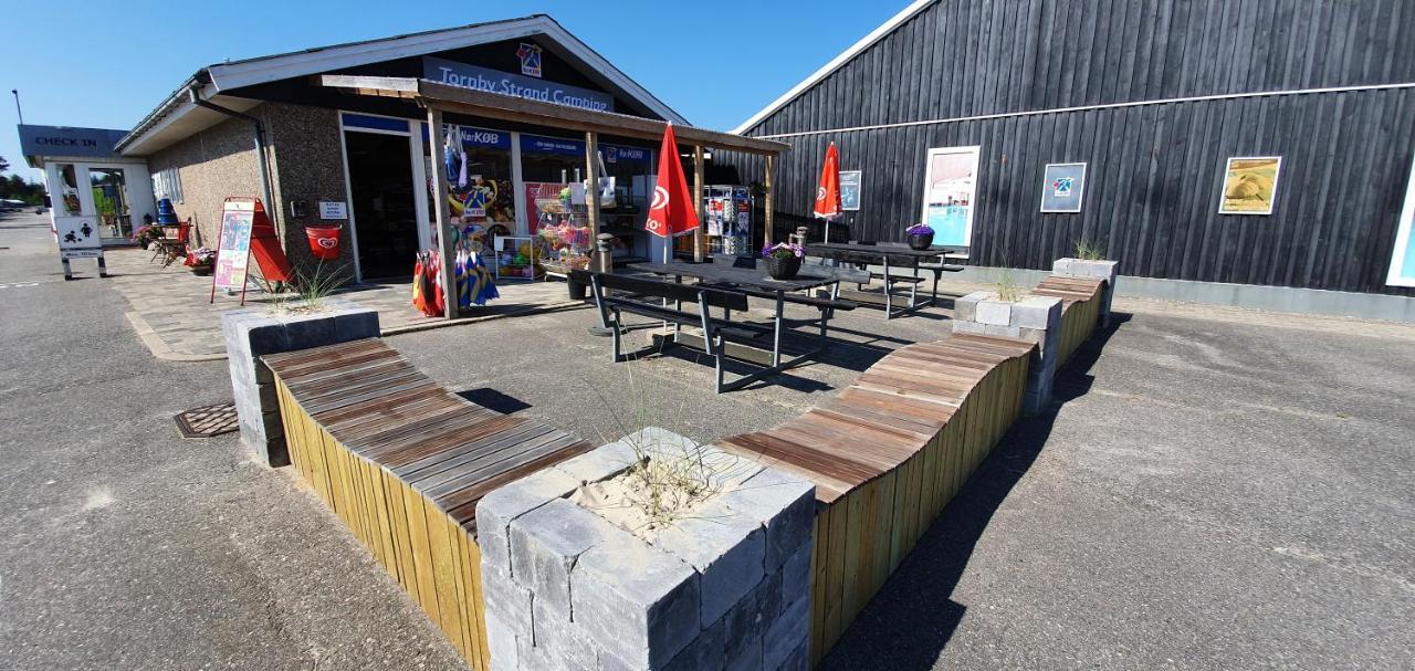Tornby Strand Camping Cottages Hirtshals Eksteriør bilde