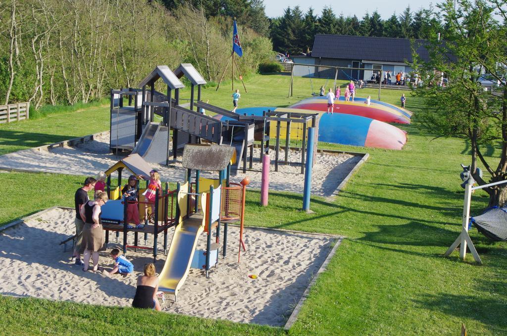 Tornby Strand Camping Cottages Hirtshals Eksteriør bilde